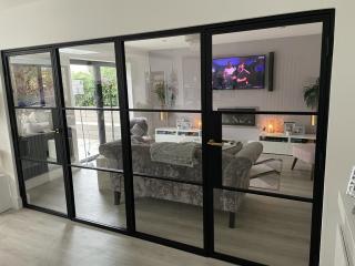 fuul steel wall crittall style