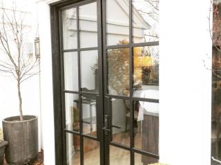 windows by portaet steel